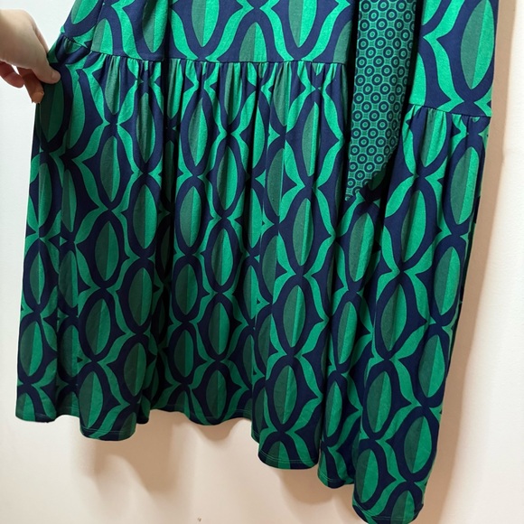 BODEN Jersey Maxi Wrap Dress in Geo Valley - Picture 5 of 10